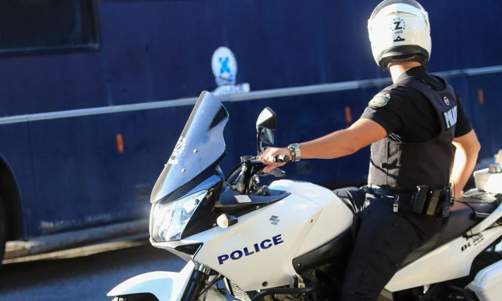 Θεσσαλονίκη: Σε διαθεσιμότητα ο αστυνομικός με τις ψευδείς γνωματεύσεις